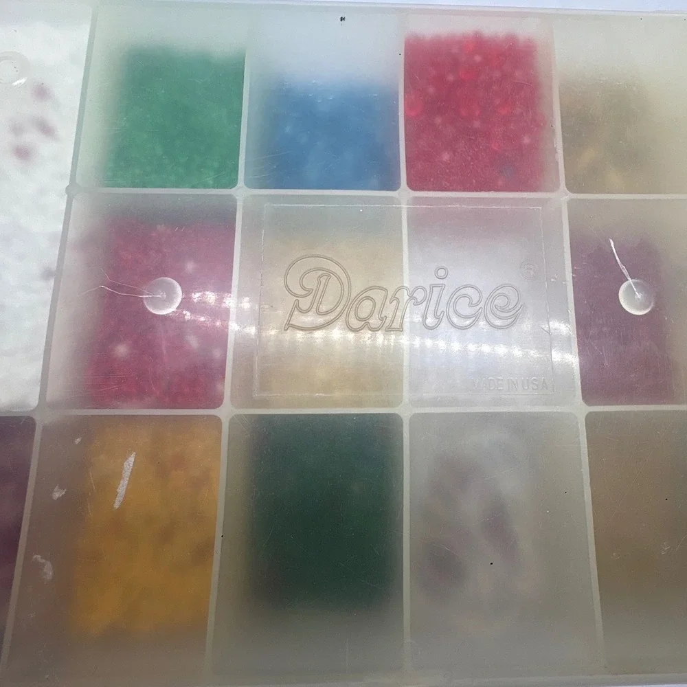Darice Craft Bead Organizer Seed Bugle Glass Beads Charms Red Green Gold 2+ lbs